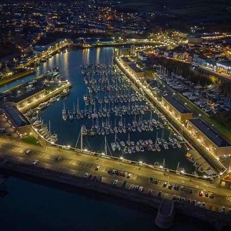Harbour View - 2 Bedroom Apartment - Milford Haven Esterno foto
