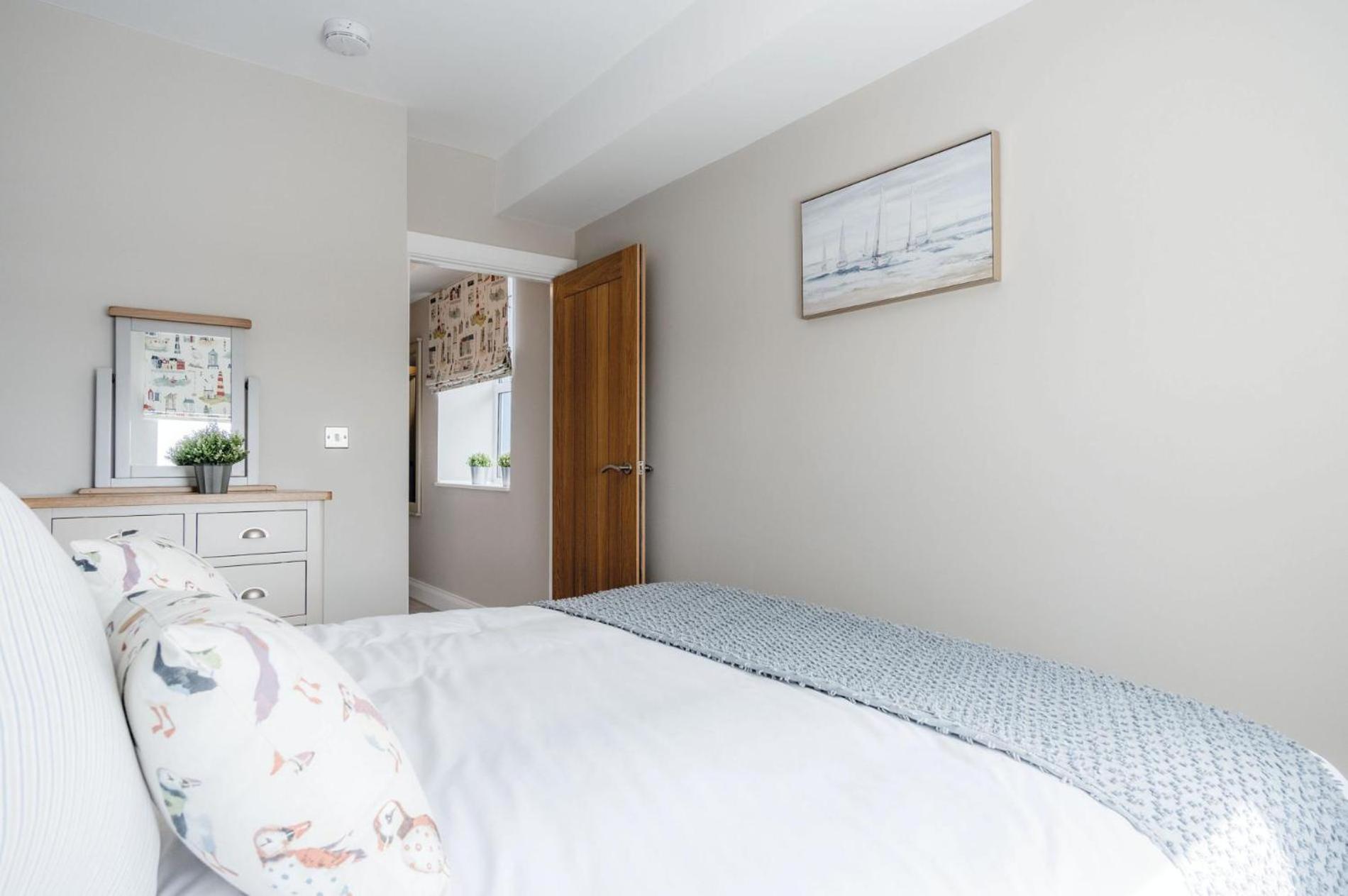 Harbour View - 2 Bedroom Apartment - Milford Haven Esterno foto