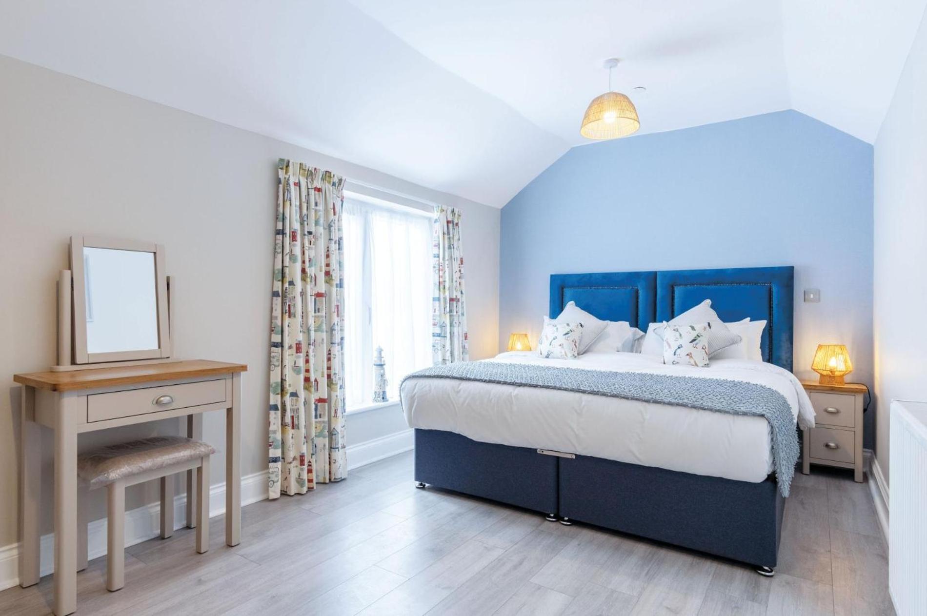 Harbour View - 2 Bedroom Apartment - Milford Haven Esterno foto