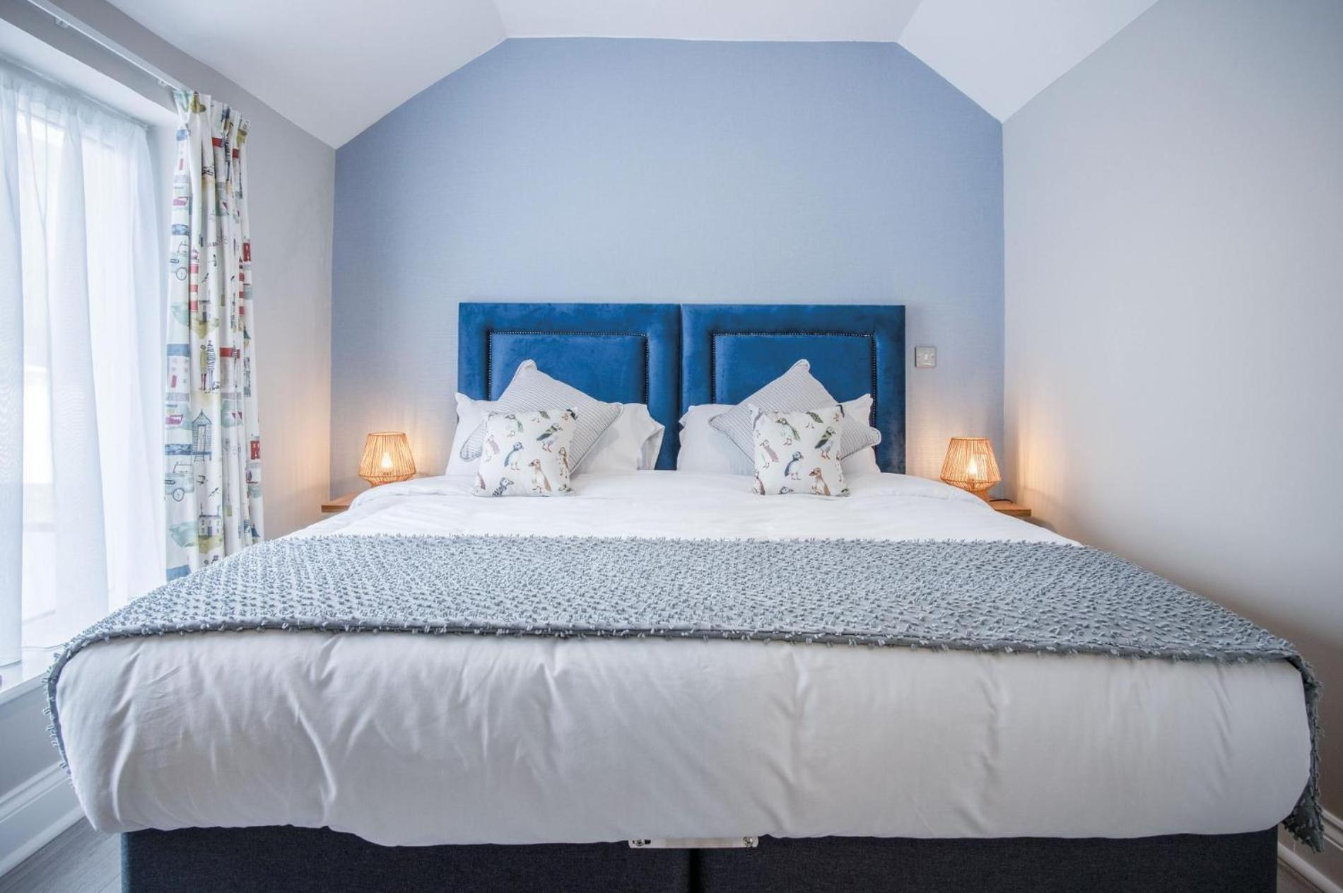 Harbour View - 2 Bedroom Apartment - Milford Haven Esterno foto