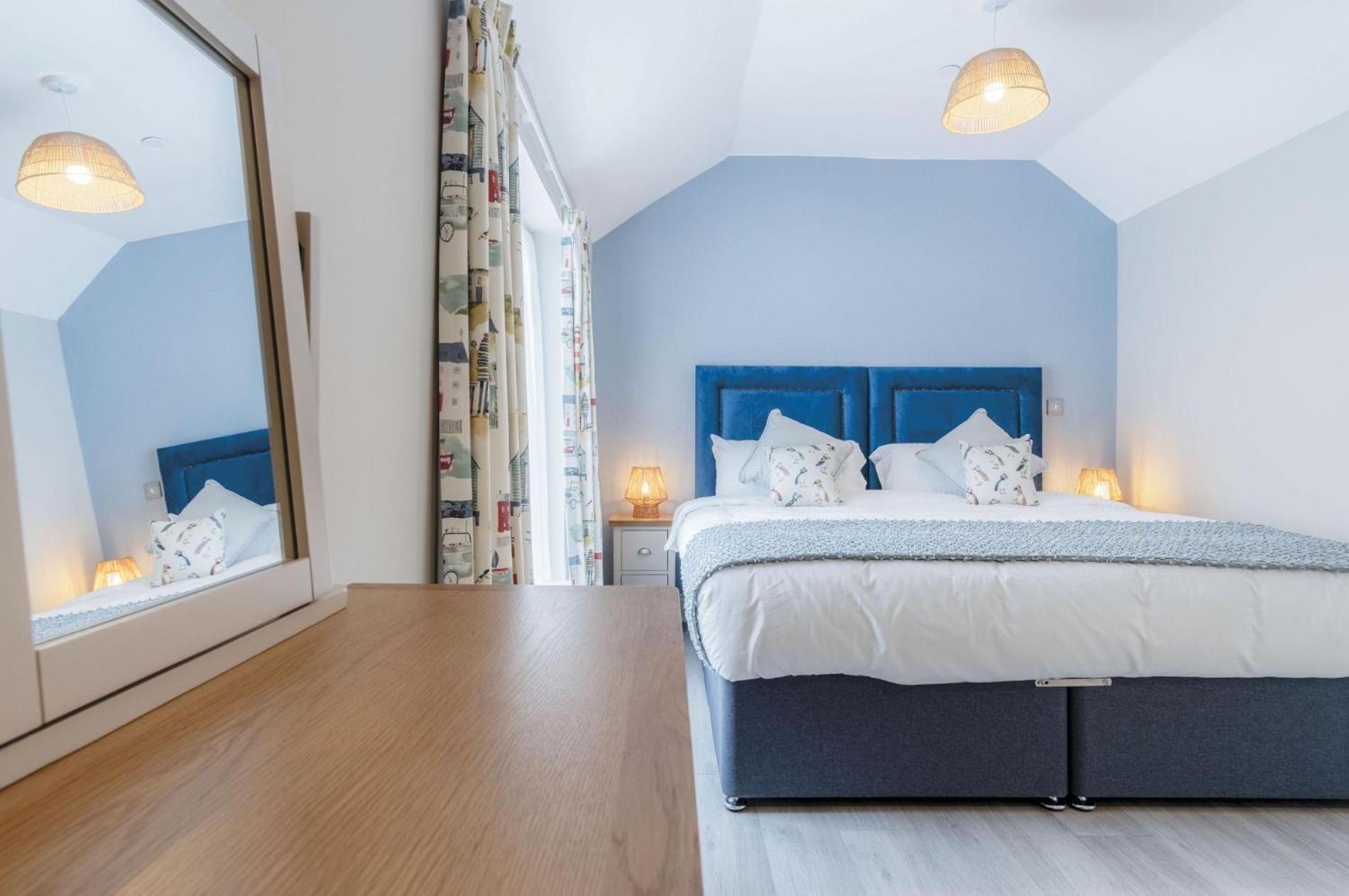 Harbour View - 2 Bedroom Apartment - Milford Haven Esterno foto