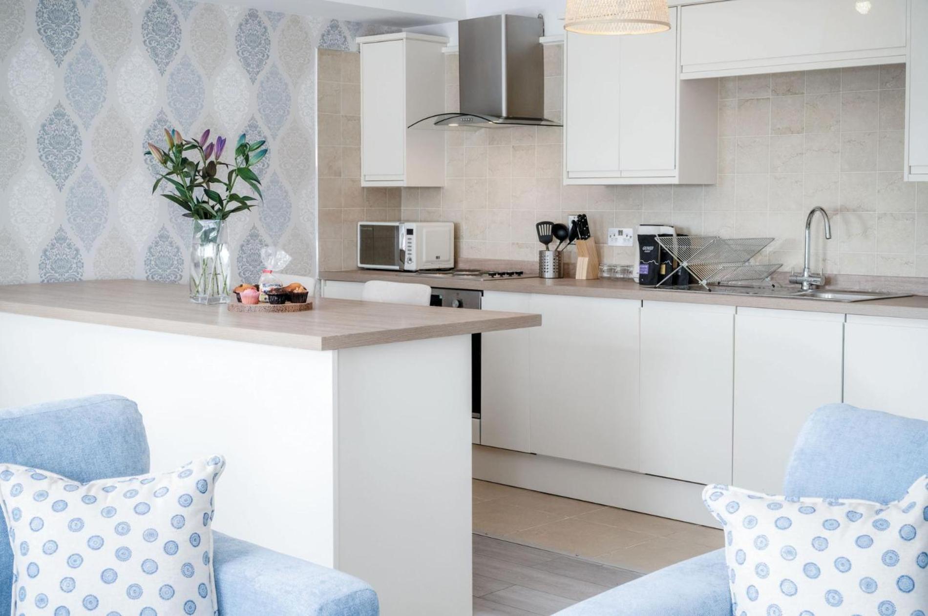 Harbour View - 2 Bedroom Apartment - Milford Haven Esterno foto