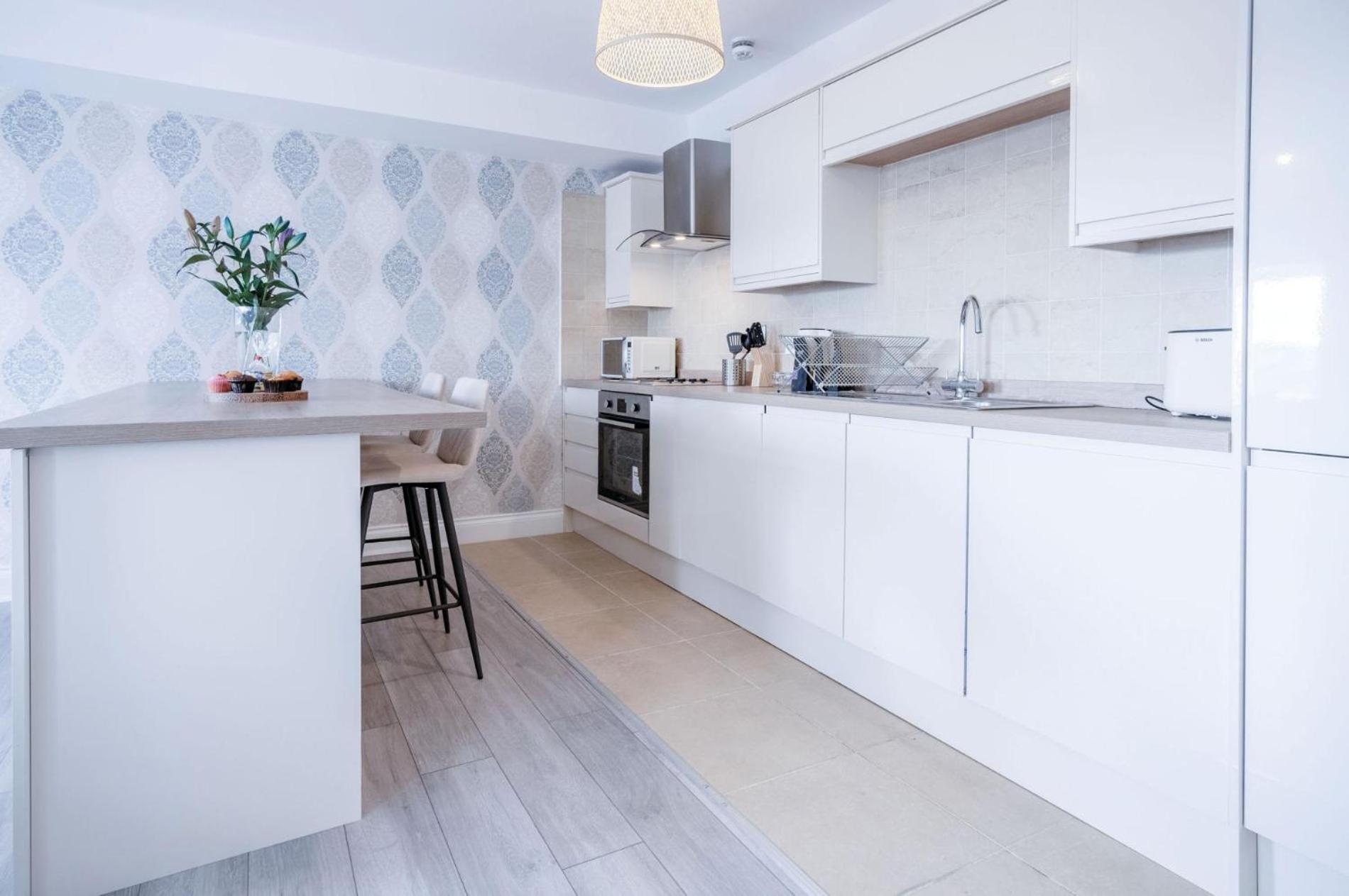 Harbour View - 2 Bedroom Apartment - Milford Haven Esterno foto